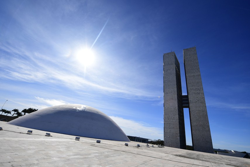 Os brasileiros escolherão em outubro os ocupantes de 54 das 81 cadeiras no Senado