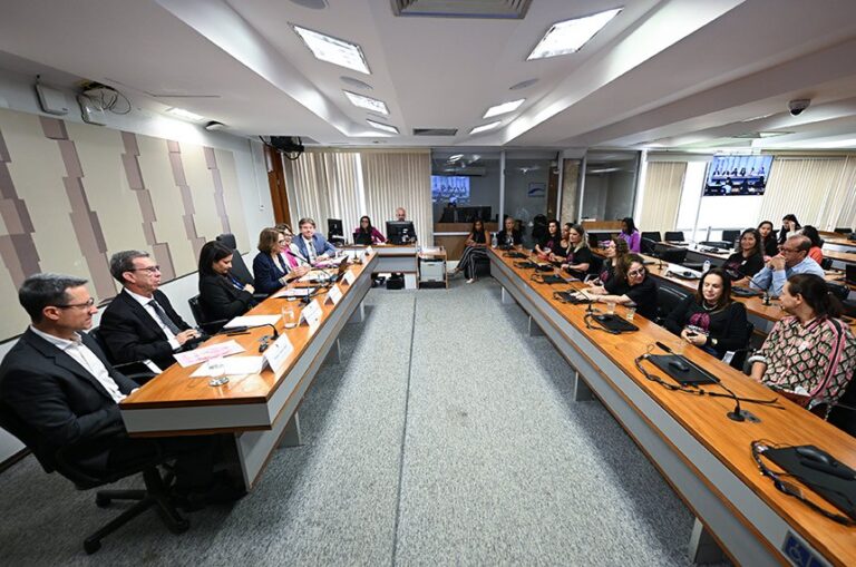 O debate será o quarto e último do ciclo previsto no plano de trabalho