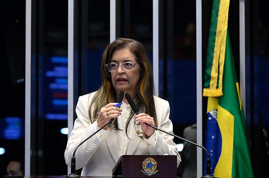 A senadora Dra. Eudócia, autora do projeto
